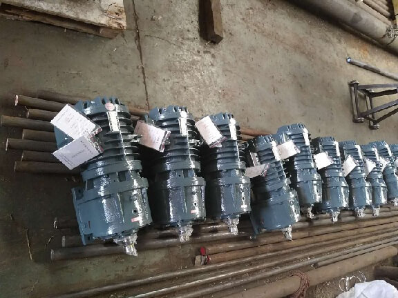 發(fā)往山西的一批輥道電機-鋼廠專用輥道減速機
