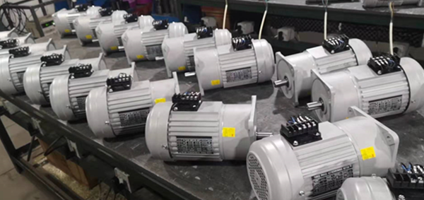 立式法蘭減速電機(jī)，GV28減速電機(jī)，750W減速電機(jī)