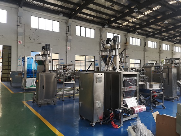 包裝機(jī)械上使用GV立式齒輪減速馬達(dá).jpg