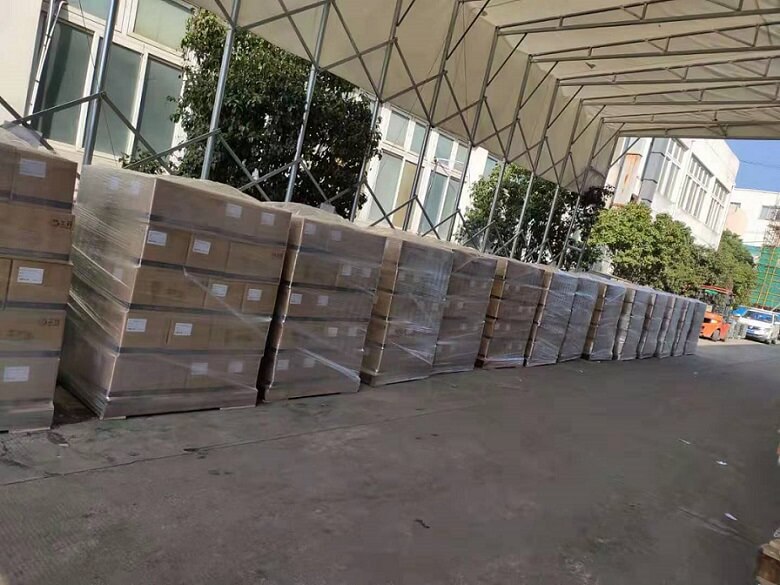 齒輪減速馬達1000臺發(fā)貨山東.jpg