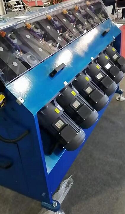 立式小金剛減速電機應(yīng)用在拉絲機上.jpg