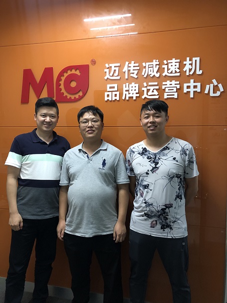 歡迎小糸重工領導參觀運營中心.jpg