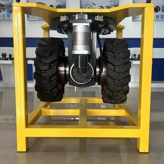 邁傳行星減速機(jī)配伺服電機(jī)一體應(yīng)用在AGV行走驅(qū)動輪上.jpg